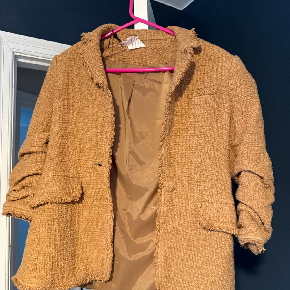 Cinq à Sept Camel Textured Blazer